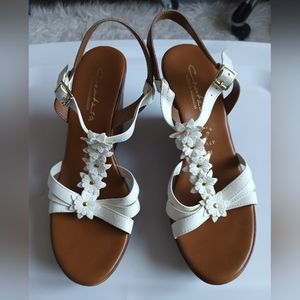 comtesa Italian Shoemaker slip on wedge shoes size 8.M made in Italy